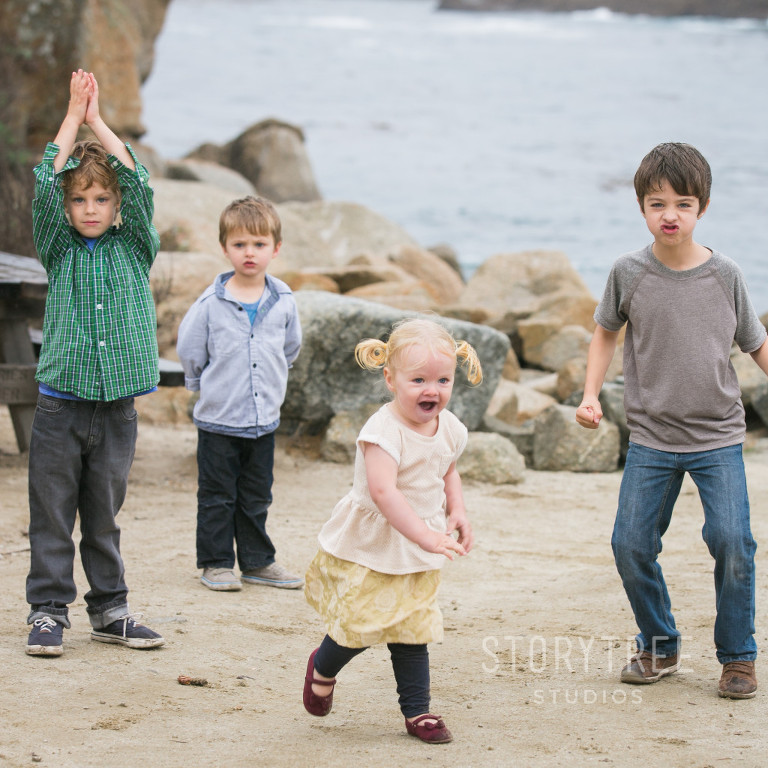 schneider-fam-2016-w-22